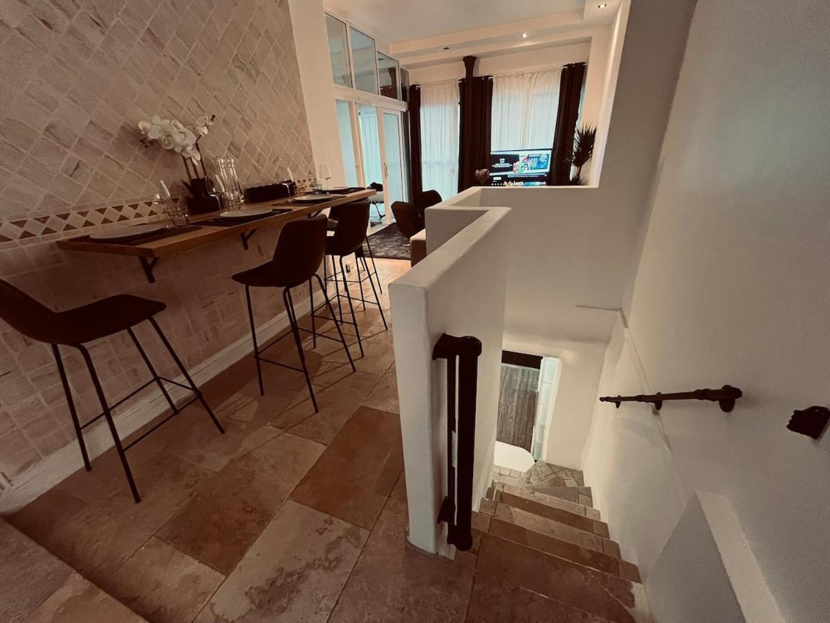 Heart Of Porte De Versailles *