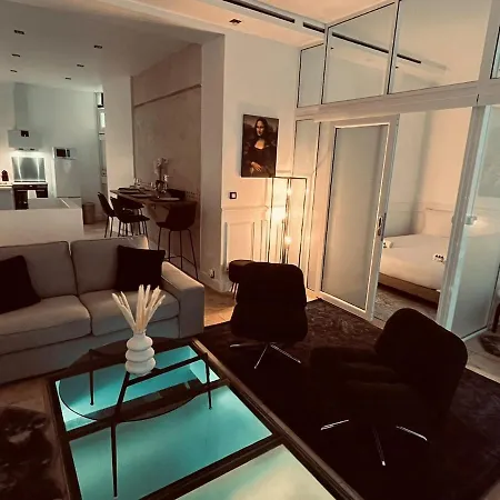 Heart Of Porte De Versailles Apartment Paris